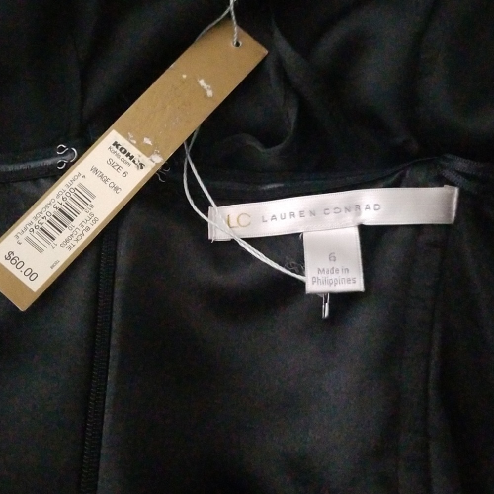 Lauren Conrad little black dress - Picture 3 of 4